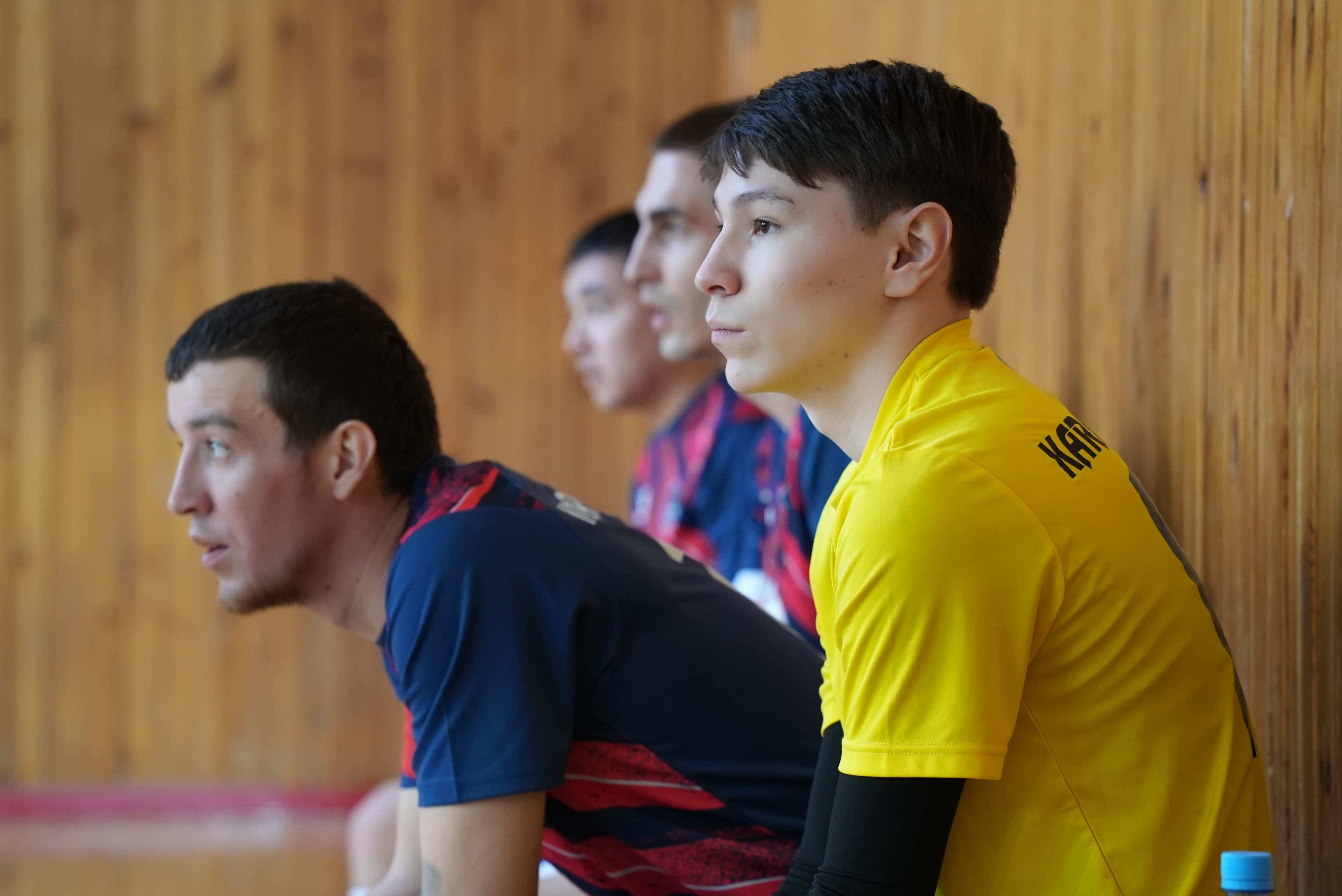 13-й тур Открытого Freedom Первенства по футзалу: напряжение на пределе