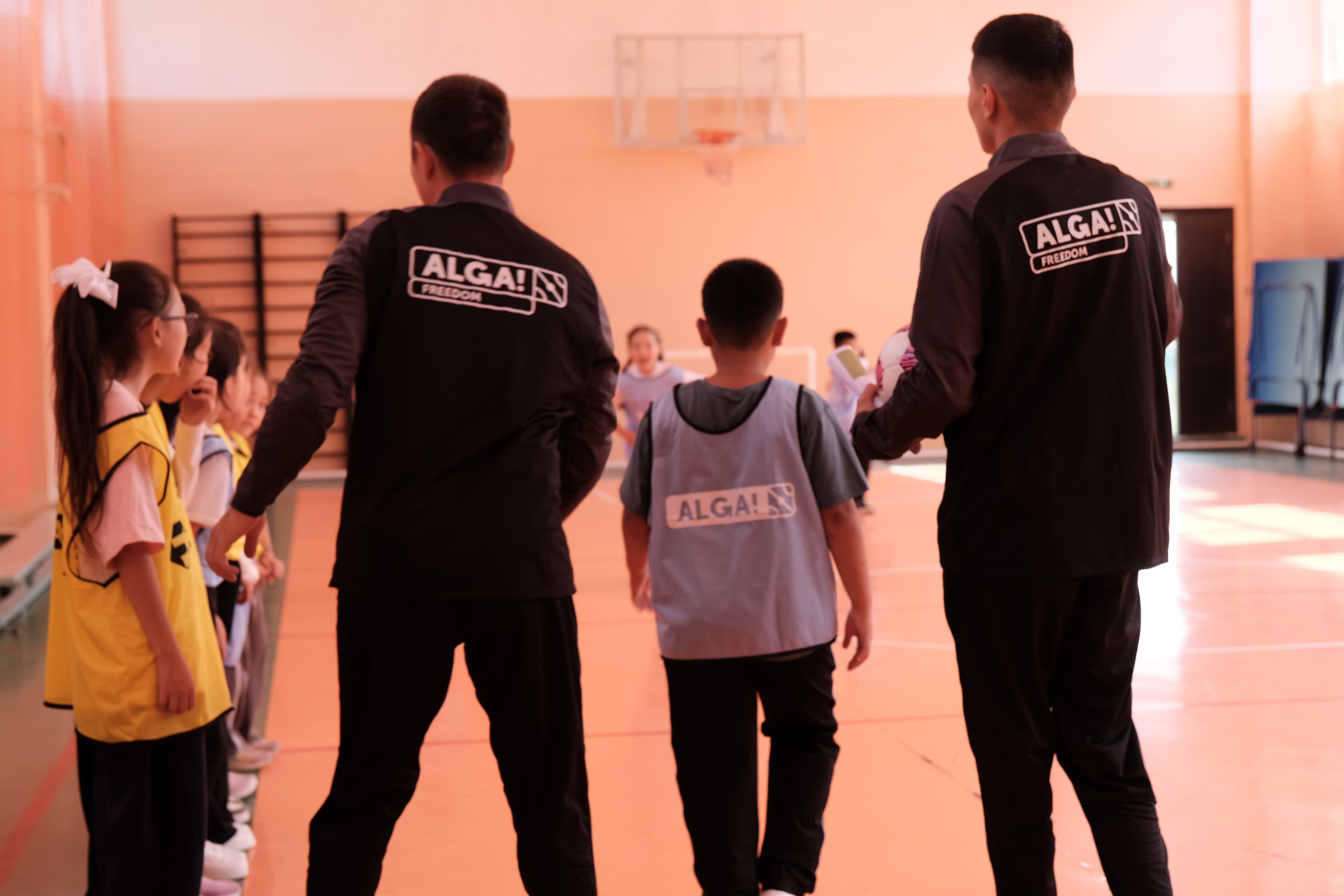 Үштөбеде ALGA! жобасының алғашқы футбол сабағы өтті