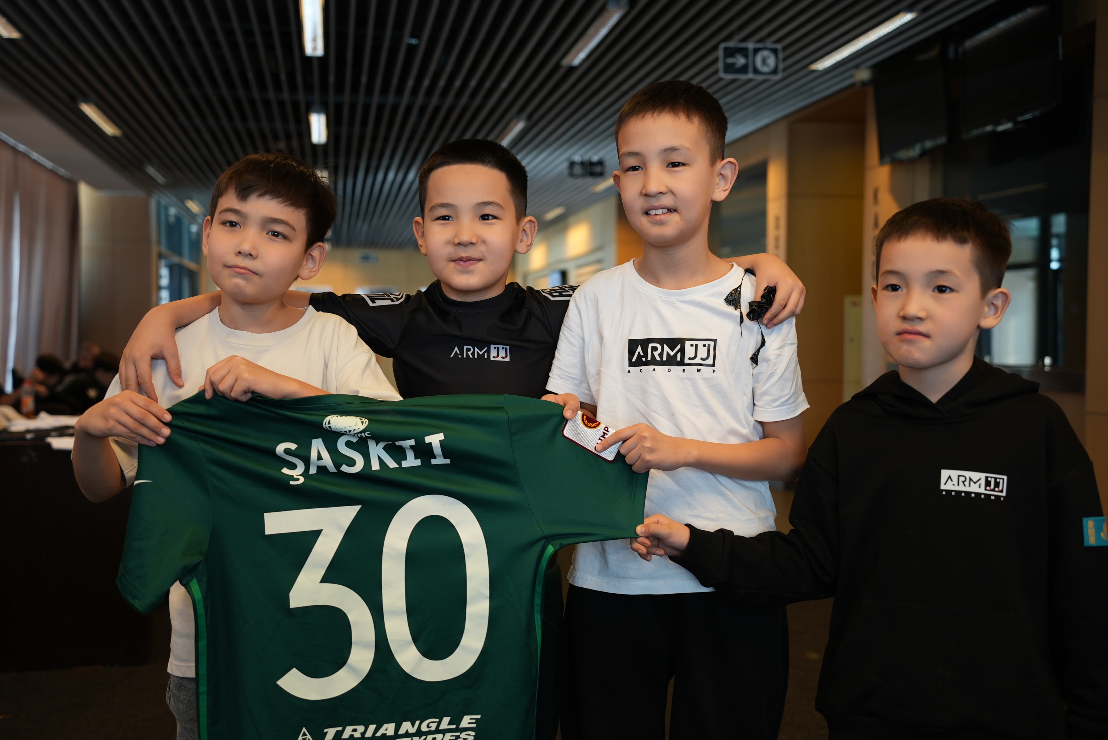 В Караганде прошла благотворительная ярмарка в поддержку Арлана Туркенова