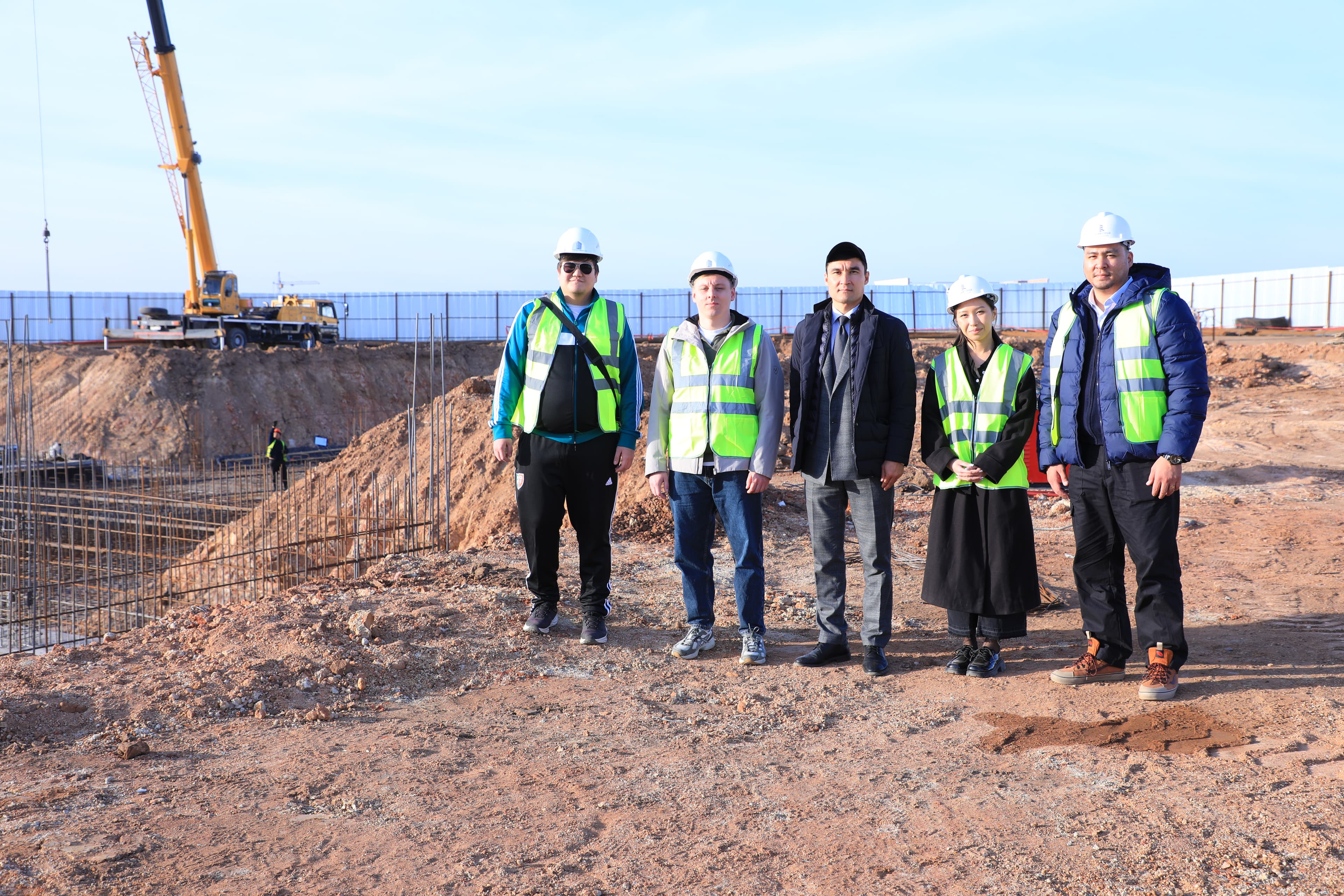 Қарағандыда «Шахтёр» футбол академиясының құрылысы қызу жүріп жатыр