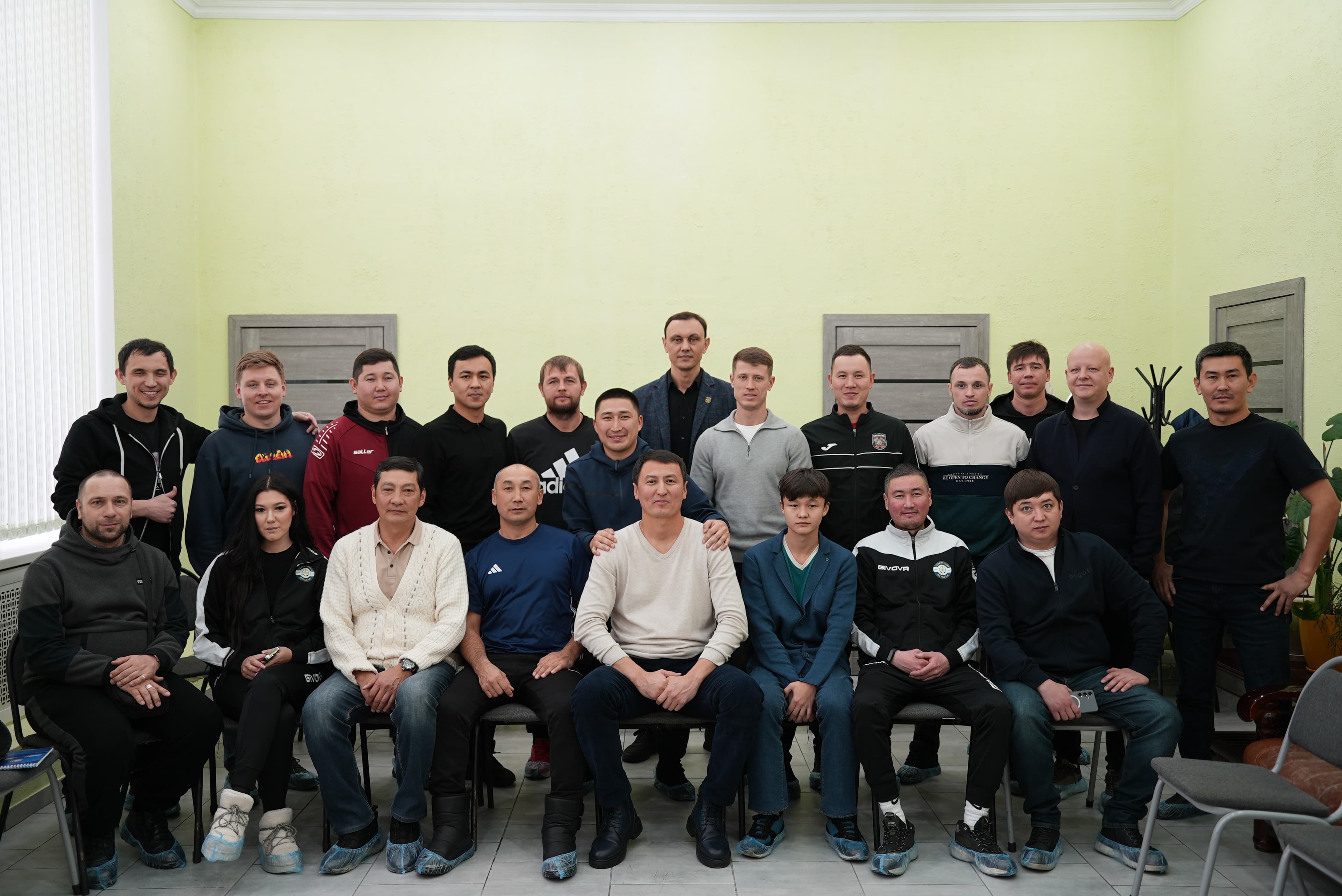 Жеке клубтар мен «Шахтёр»: жас футболшыларды дамытудағы ортақ бағыт